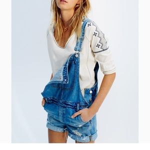 Madewell bib-overall cut offs